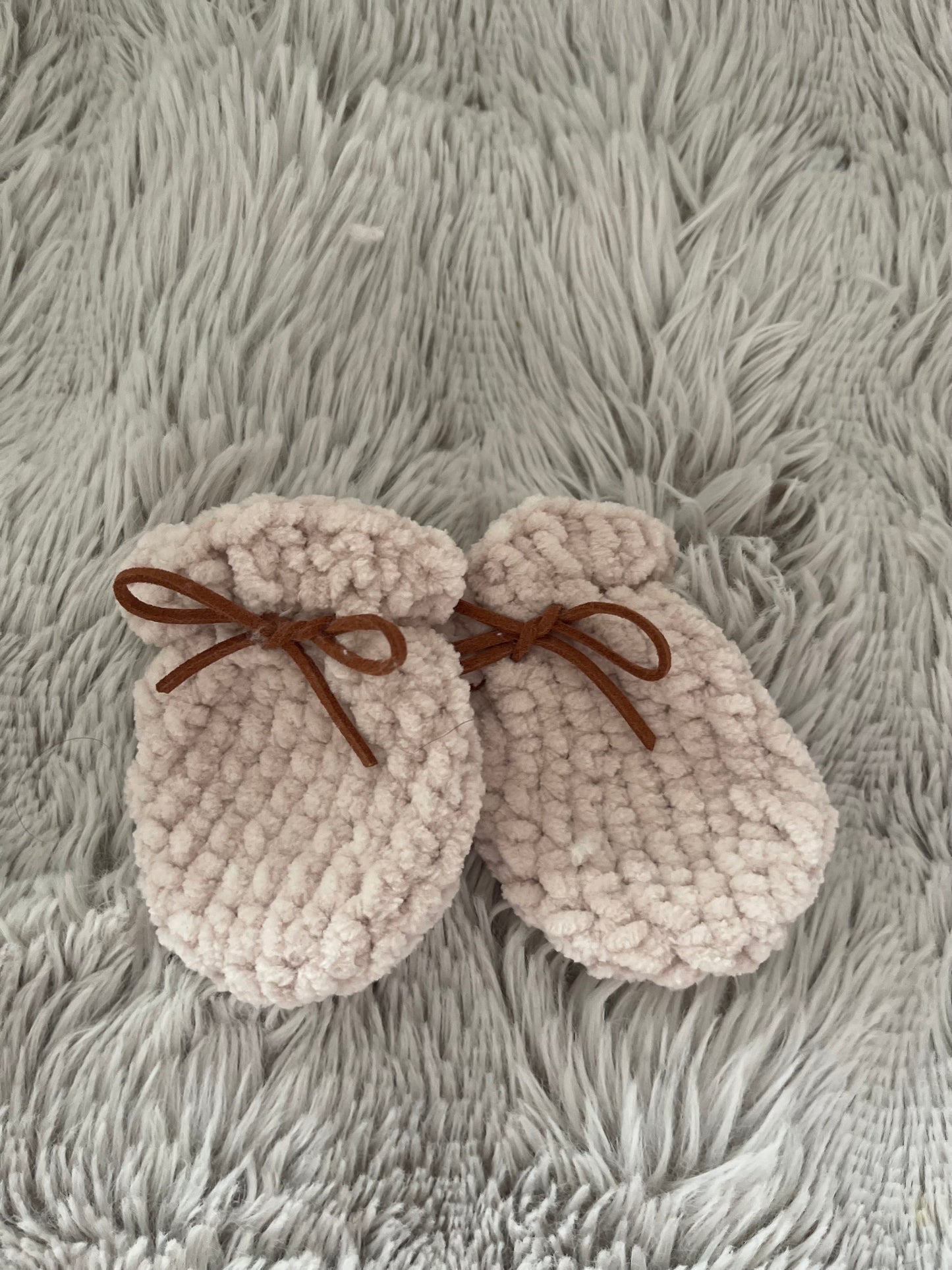 Baby Mittens (Beige/Fawn)